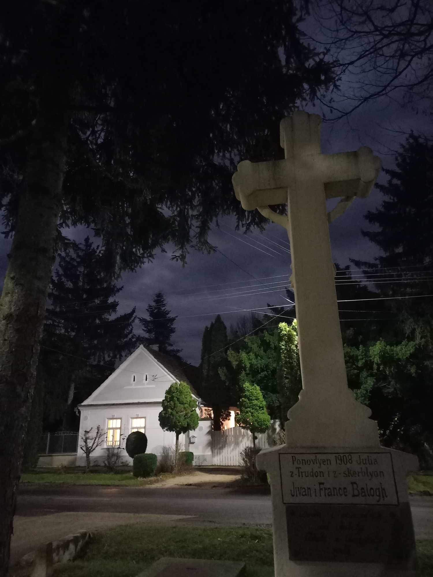 2. helyezett Dervár Júlia - Lángolj és világíts!- avagy fény a sötétségben